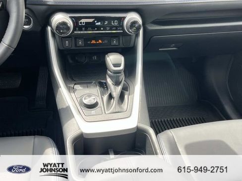 Used 2024 Toyota RAV4 XSE w/ Weather Package AWD/4WD image 18