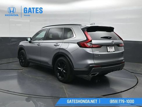 Used 2025 Honda CR-V Sport-L image 8