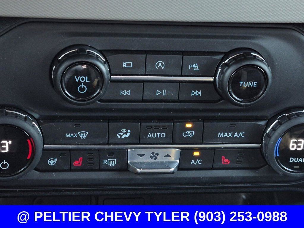 Used 2023 Ford Bronco Wildtrak AWD/4WD image 31