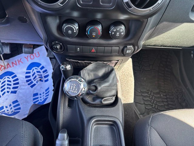 Used 2016 Jeep Wrangler Sport w/ Quick Order Package 23S AWD/4WD image 16