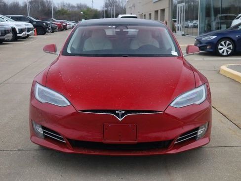 Used 2018 Tesla Model S 75D image 3