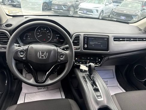 Used 2022 Honda HR-V EX image 17