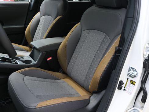 Certified 2025 Subaru Crosstrek 2.5i Sport w/ Popular Package #4A image 16