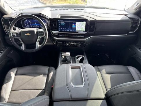 Used 2022 Chevrolet Silverado 1500 LTZ w/ LTZ Premium Package image 26