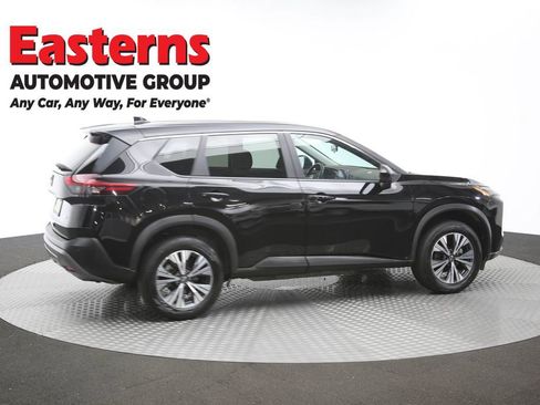 Used 2023 Nissan Rogue SV image 43