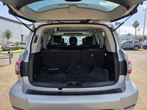 Used 2020 Nissan Armada Platinum w/ Interior Lighting Package image 10