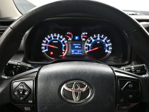 Used 2018 Toyota 4Runner TRD Off-Road Premium image 16