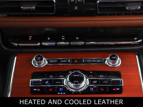 Used 2023 Lincoln Aviator Reserve w/ Equipment Group 201A AWD/4WD image 21