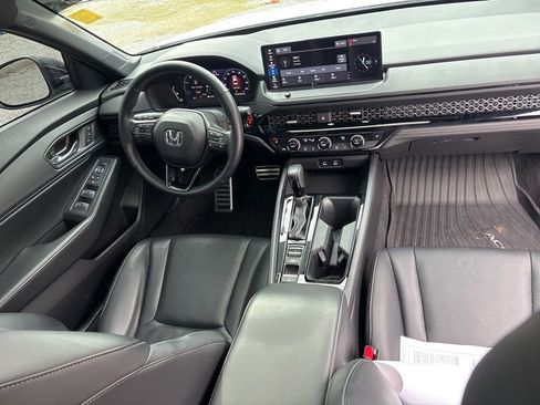 Used 2023 Honda Accord Sport image 18