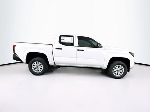 New 2026 Toyota Tacoma SR image 10
