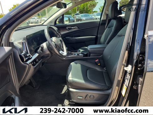 Certified 2025 Kia Sportage EX FWD image 19