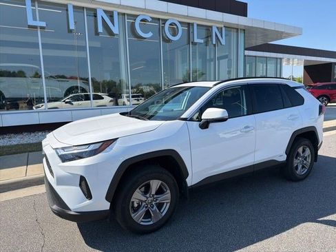 Used 2024 Toyota RAV4 XLE w/ Convenience Package AWD/4WD image 1