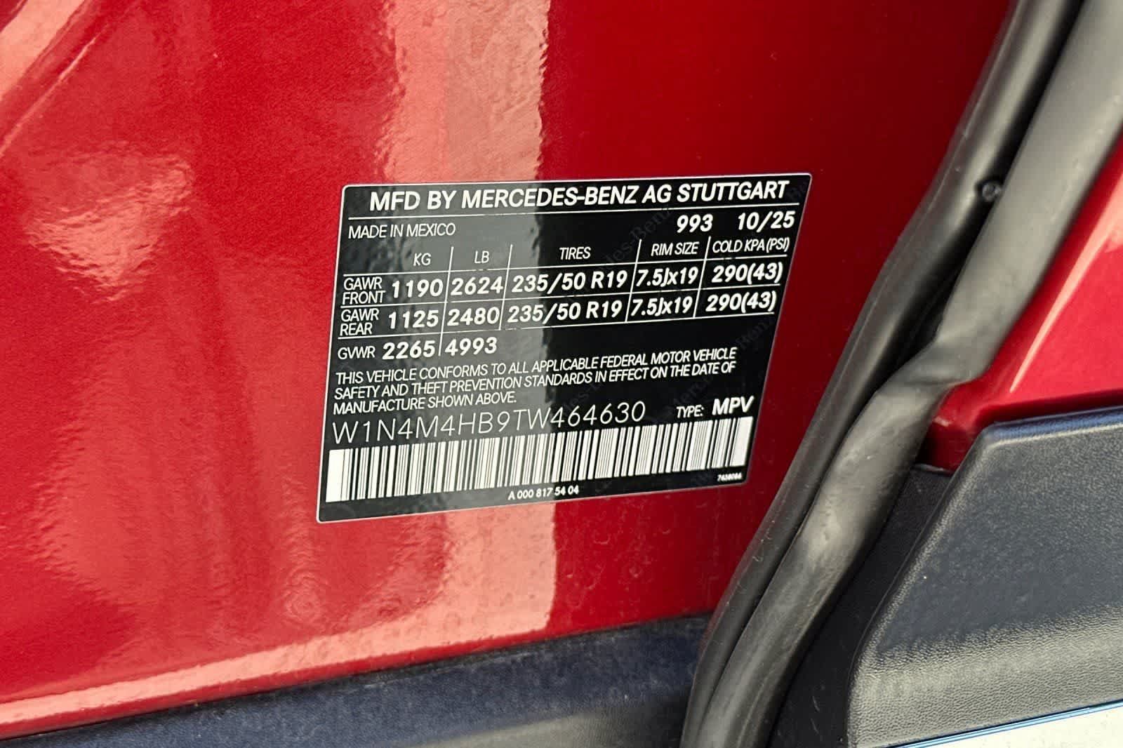Used 2026 Mercedes-Benz GLB 250 4MATIC image 33