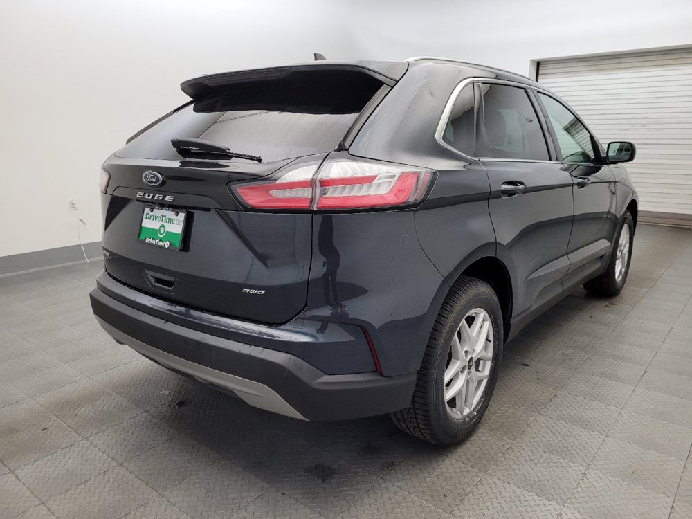 Used 2023 Ford Edge SEL AWD/4WD image 9