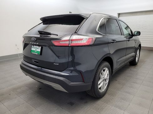 Used 2023 Ford Edge SEL AWD/4WD image 9