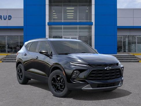 New 2026 Chevrolet Blazer LT AWD/4WD image 7