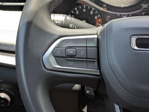 Used 2024 Jeep Compass Latitude AWD/4WD image 26