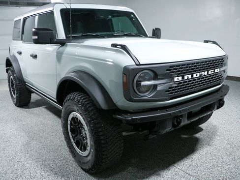 Used 2022 Ford Bronco Badlands AWD/4WD image 5