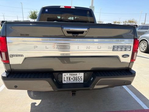Used 2018 Ford F150 Platinum w/ Equipment Group 701A Luxury AWD/4WD image 10