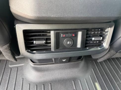 Used 2025 Ford F350 Platinum AWD/4WD image 15