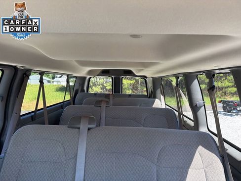 Used 2025 Chevrolet Express 3500 LT w/ LT Preferred Equipment Group RWD image 12