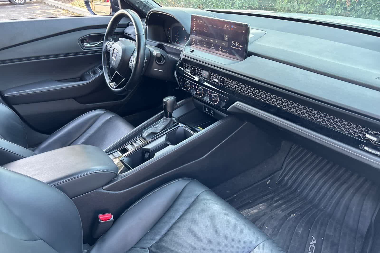 Used 2025 Honda Accord Sport image 17