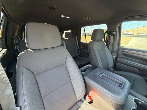 Used 2024 Chevrolet Tahoe LS AWD/4WD image 17