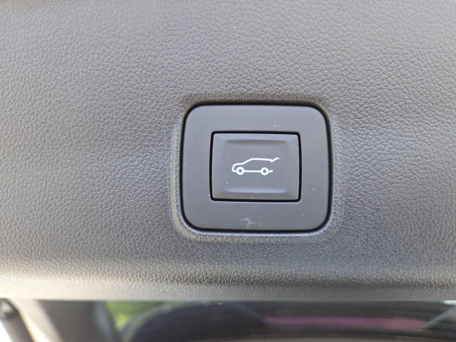Used 2026 Chevrolet TrailBlazer ACTIV w/ Convenience Package FWD image 23