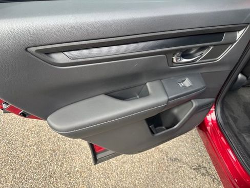 Certified 2025 Honda CR-V LX image 14