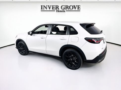 Certified 2023 Honda HR-V Sport image 7