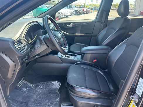 Used 2023 Ford Escape ST-Line AWD/4WD image 26