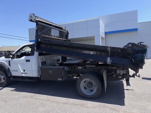Used 2019 Ford F550 4x4 Regular Cab Super Duty image 25