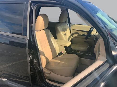 Used 2012 Ford Escape Limited FWD image 8