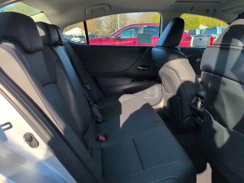 New 2025 Lexus ES 350 w/ Premium Package image 31