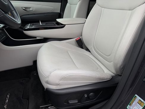 Certified 2025 Hyundai Tucson SEL image 13