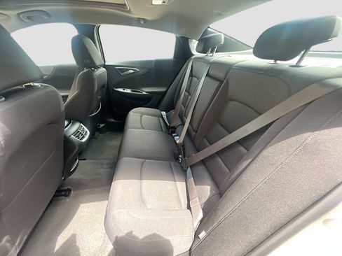 Used 2024 Chevrolet Malibu LT FWD image 25