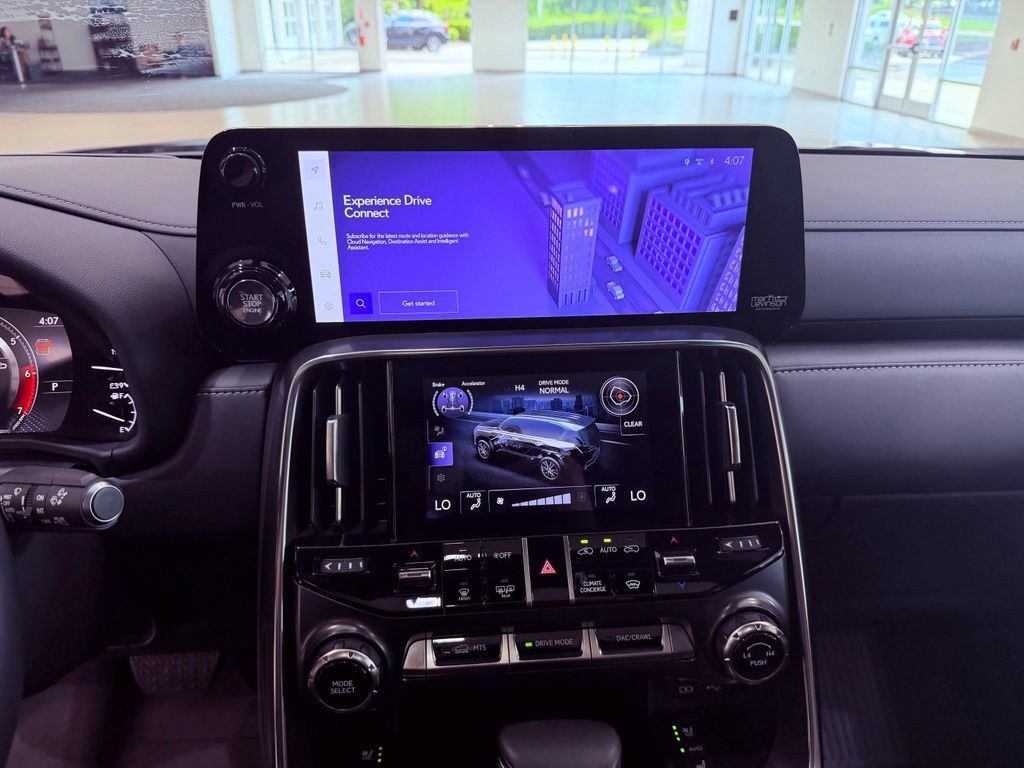 Certified 2024 Lexus LX 600 4WD w/ Interior Upgrade Package image 25