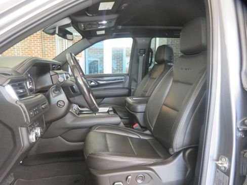 Used 2021 GMC Yukon Denali AWD/4WD image 15