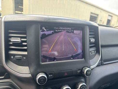 Used 2019 RAM 1500 Big Horn AWD/4WD image 21
