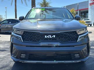 Used 2023 Kia Sorento EX video 2