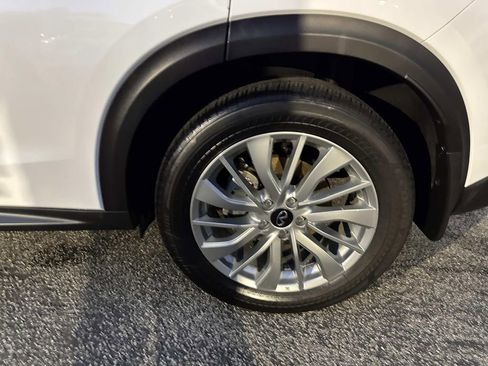 Certified 2025 INFINITI QX50 Pure image 5