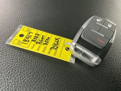 Used 2022 RAM 3500 Big Horn w/ Cold Weather Group image 30