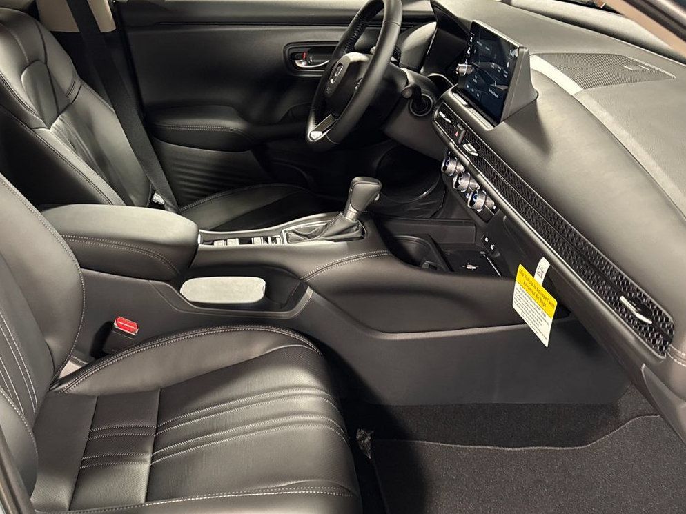 Used 2027 Honda HR-V EX-L image 29