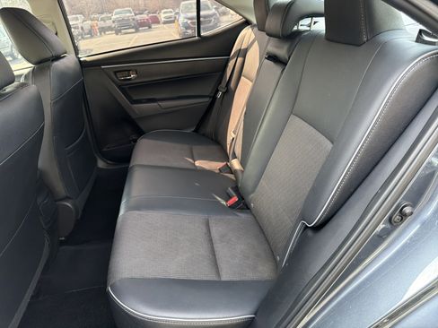 Used 2015 Toyota Corolla S image 19