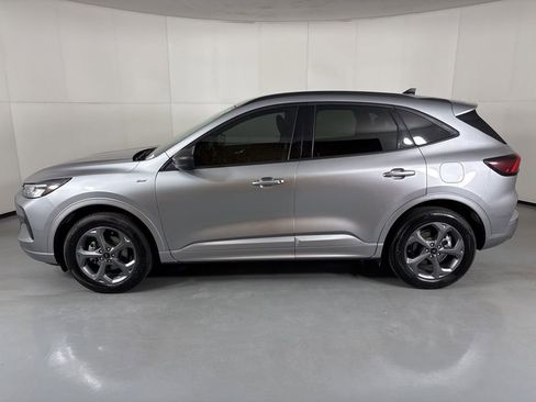 Used 2024 Ford Escape ST-Line image 5