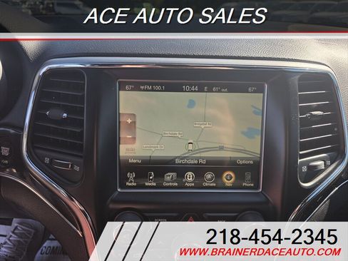 Used 2017 Jeep Grand Cherokee Trailhawk image 9