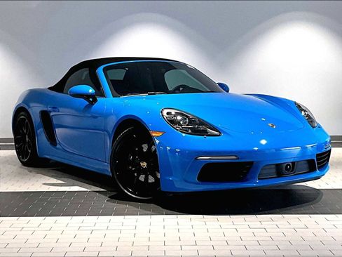 Used 2024 Porsche 718 Boxster image 12