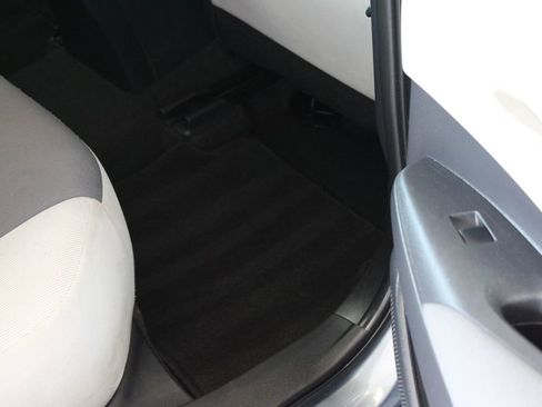Used 2024 Toyota Corolla LE FWD image 21