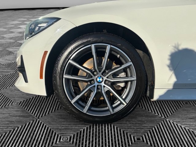 Used 2019 BMW 330i xDrive Sedan AWD/4WD image 30