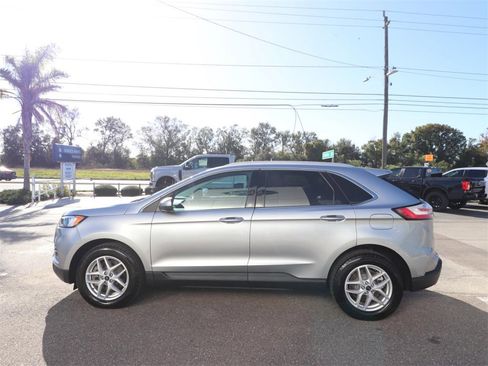 Certified 2022 Ford Edge SEL w/ Convenience Package image 5